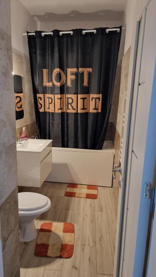 New Bucuresti Relax Flat - Apartament Relaxare - 4 People Apartment Exterior photo